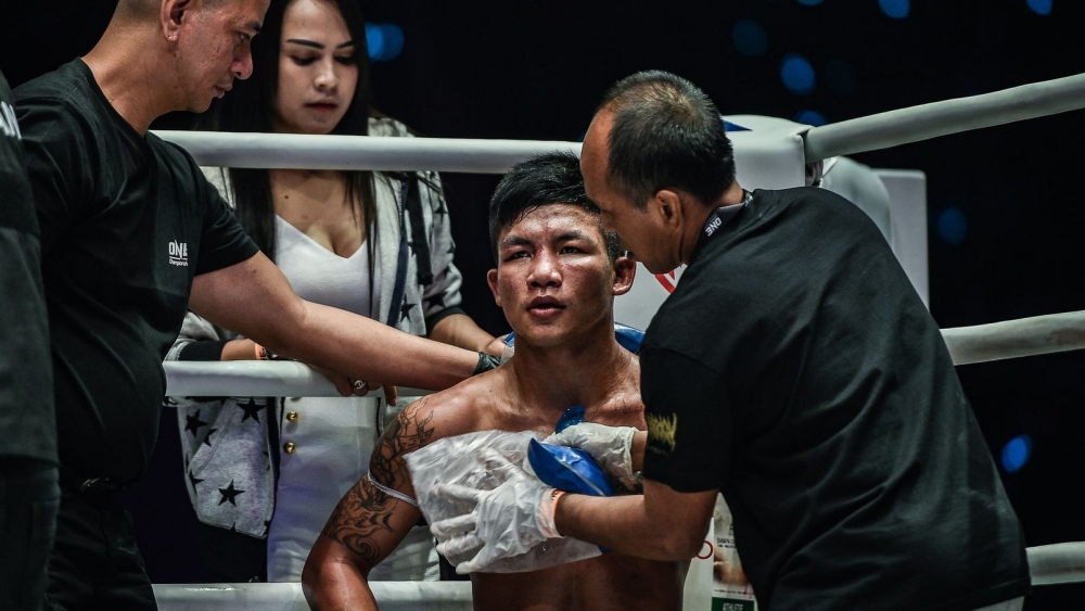 MMA nurgameeskonna reeglid – cornerman, cutman, vaseliin