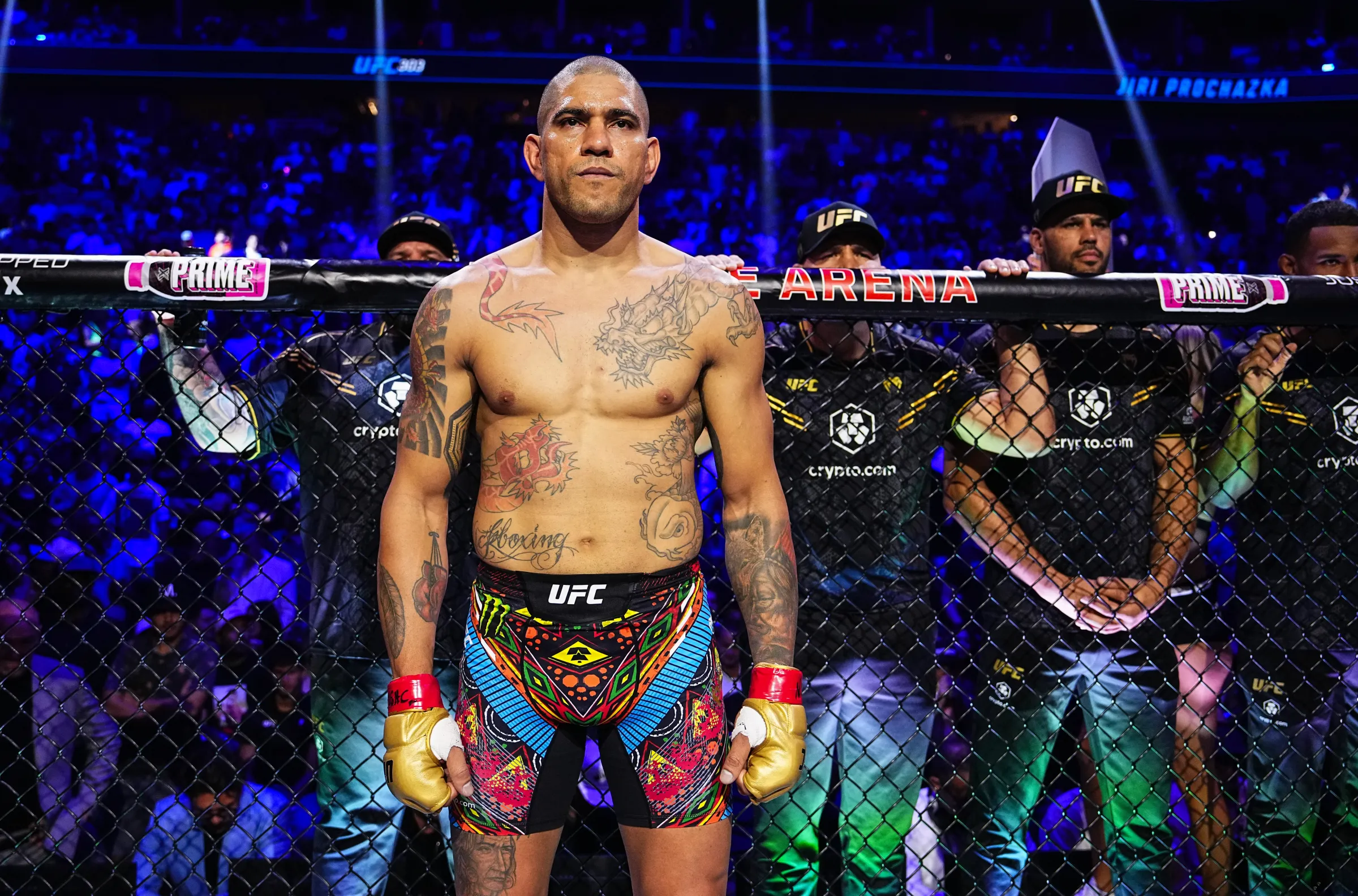 Alex Pereira record and biography: from kickboxing king to MMA double champion